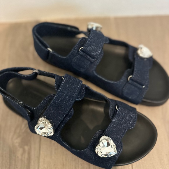 Stephanie Gottlieb x Mystique Serena Hearts Sandals Blue - Picture 2 of 4